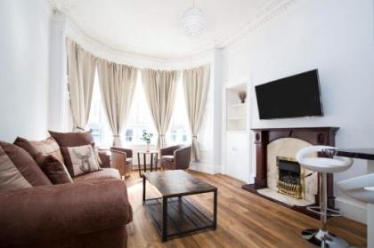 Montgomery Central Apartment - image 14