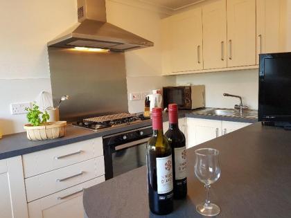 Clermiston Hill Apartment  - image 1