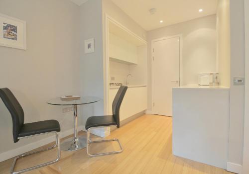 The New Quartermile Residence - image 6