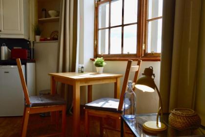 Bright 1 Bedroom in Leith - image 12