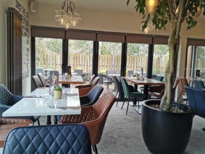 The Balerno Inn - image 10