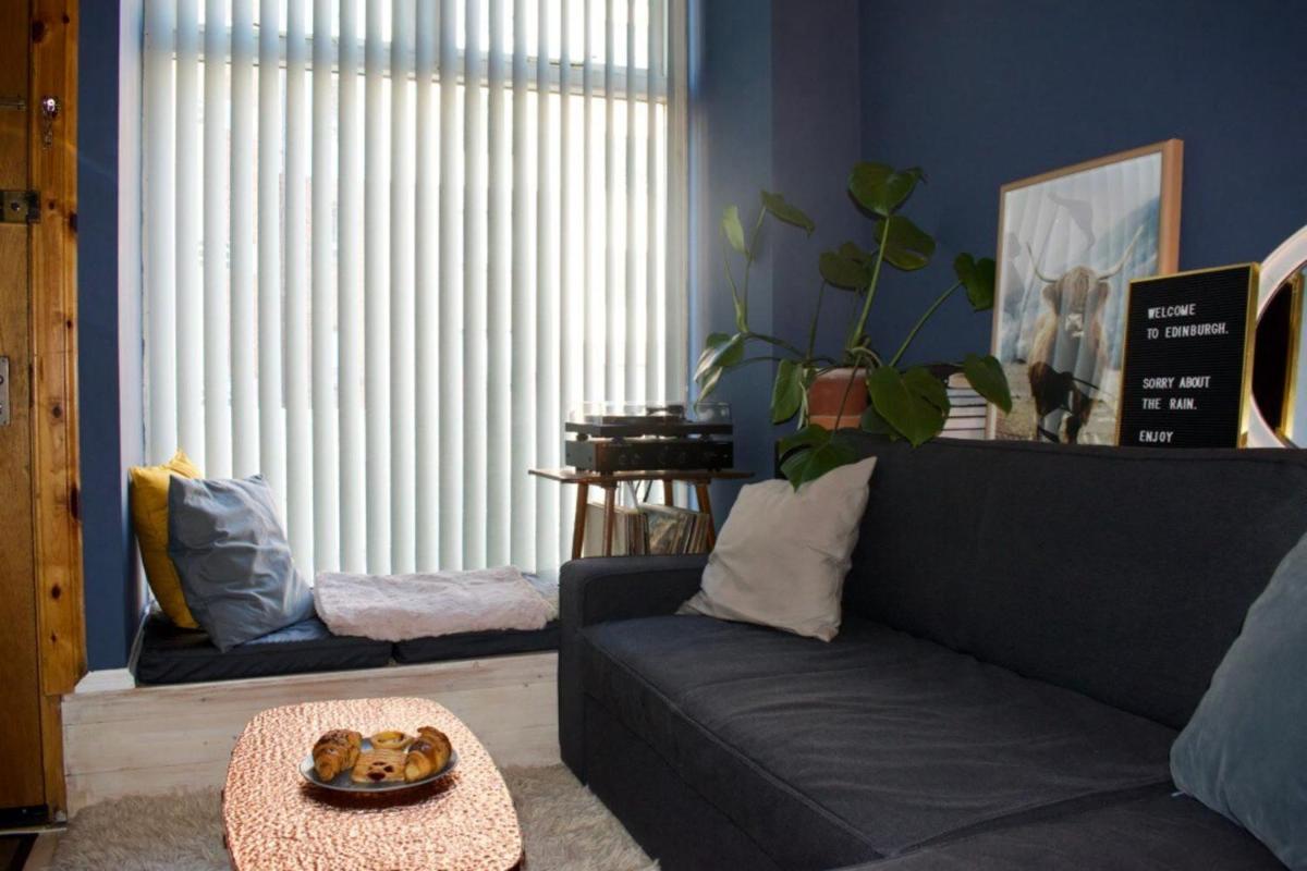 Cozy 1 Bedroom Home near the City Centre - main image