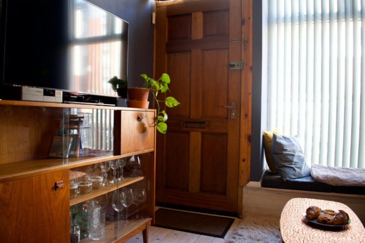 Cozy 1 Bedroom Home near the City Centre - image 7