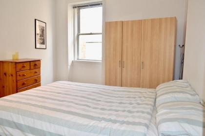 Central 2 Bedroom Flat in Edinburgh - image 19