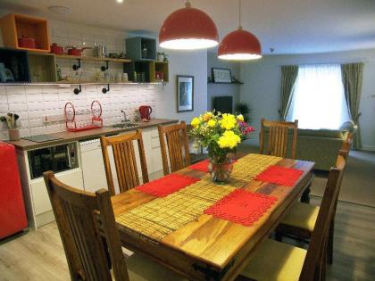 Beaverhall Holiday Apartments - image 10