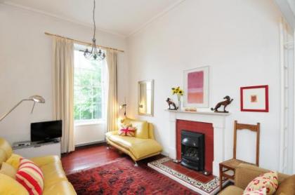 217 Charming first floor period city center apartment - image 11