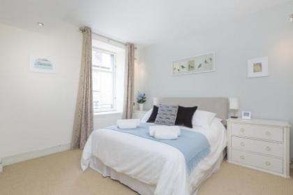 401 Thistle Street Apartment - image 6