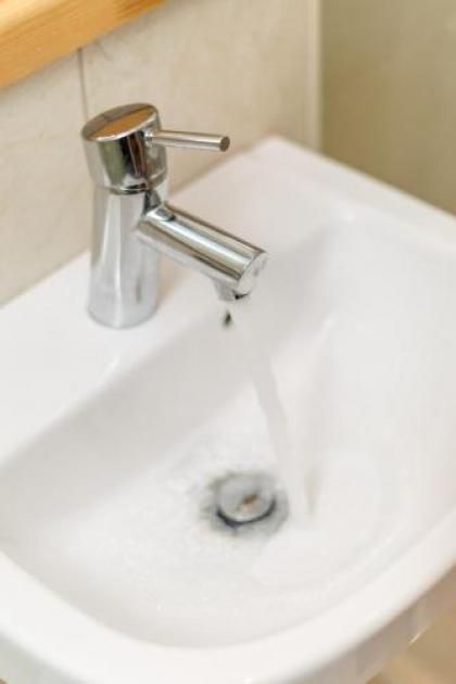 409 Boat Green Apartment - image 17