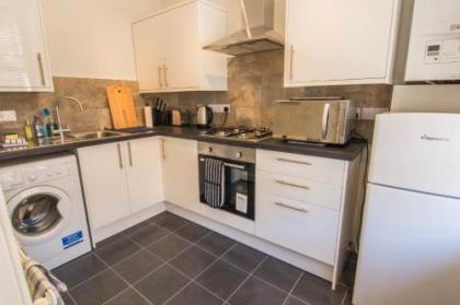 426 Homely 1 bedroom apartment in Leith - image 5