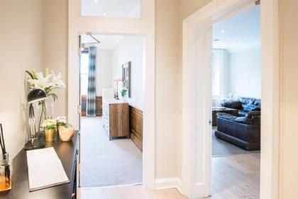 Frederick Street Apartment - image 11