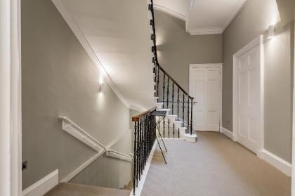 Torphichen Street 5* City Centre 2bed/2bath - image 19