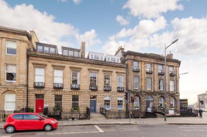 Torphichen Street 5* City Centre 2bed/2bath - image 4