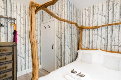 West Bow - Magical Harry Potter-Inspired Flat near Edinburgh Castle - image 10