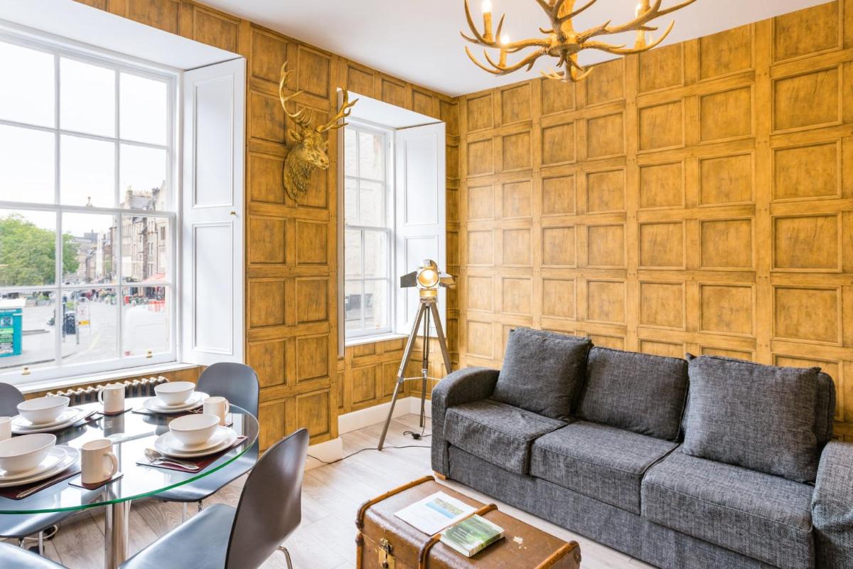West Bow - Magical Harry Potter-Inspired Flat near Edinburgh Castle - image 5