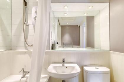 West Port - 2BR in the heart of the old town just off the Grassmarket - image 12