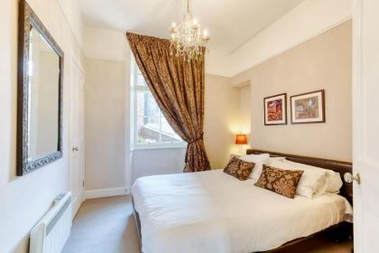 West Port - 2BR in the heart of the old town just off the Grassmarket - image 28