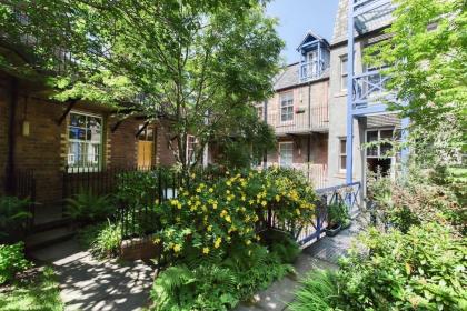 West Port - 2BR in the heart of the old town just off the Grassmarket - image 4