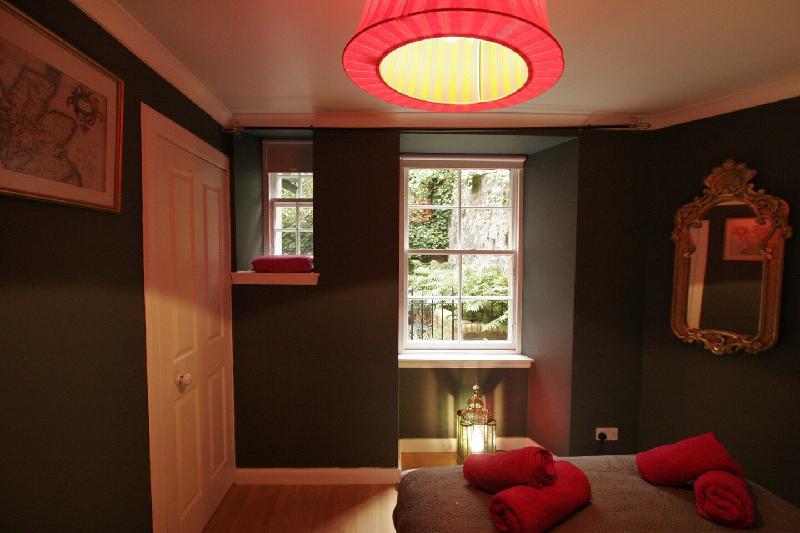 Castle Hideaway - image 5