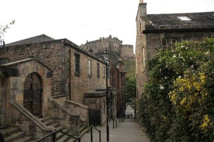 Castle Hideaway - image 6
