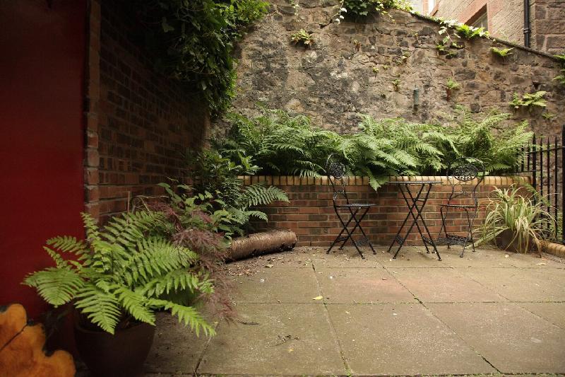 Castle Hideaway - image 7