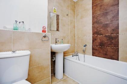 Royal Mile 3BR-1BA castle 150m - Free Parking - image 5
