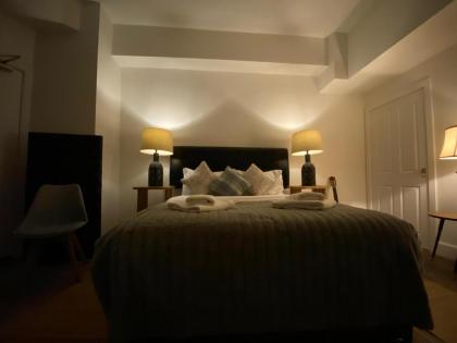 Queen Street Boutique Suites - image 17