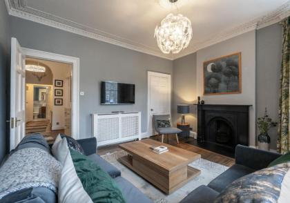 The St Patrick Square Residence - image 8