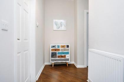 New Town 2 BR-1 BA George St 150m - Free Parking - image 3
