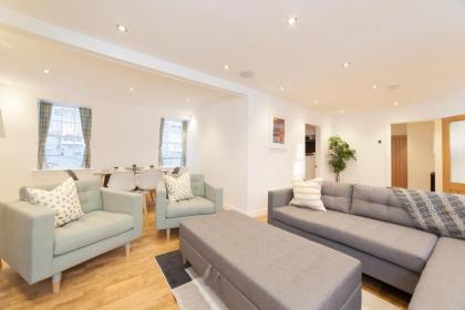 Queensferry Street Lane - Fantastic 2 BR City Centre Mews House with free secure parking! - image 17