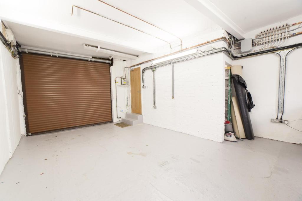 Queensferry Street Lane - Fantastic 2 BR City Centre Mews House with free secure parking! - image 3