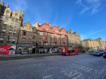 Royal Mile Romance by Heritage Of Scotland LLP - image 18