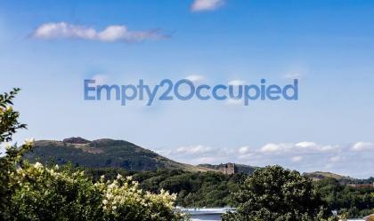 Empty2Occupied Family Home in Craigour Terrace with Driveway & Garden 