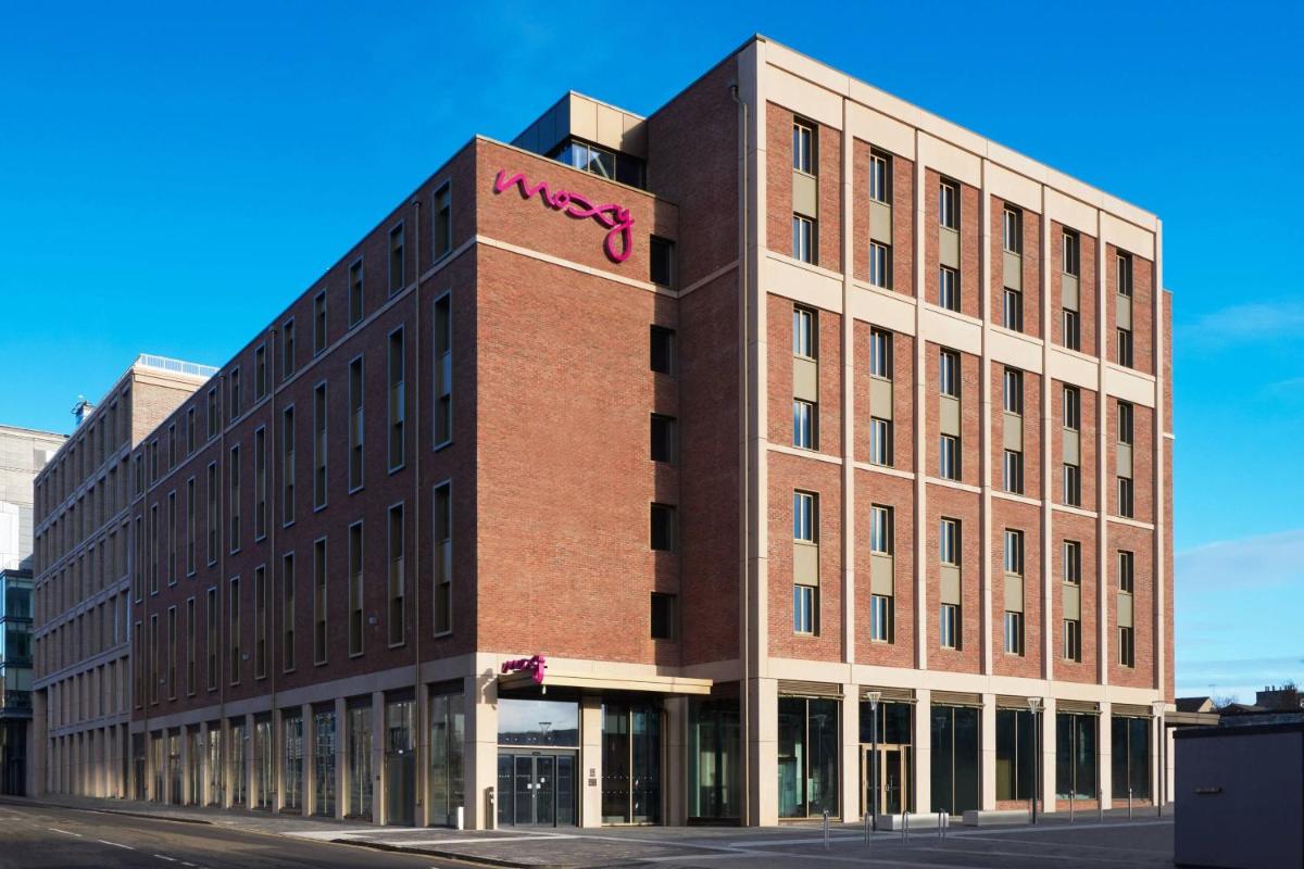 Moxy Edinburgh Fountainbridge - image 2
