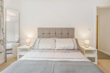 Saughton Suite - image 2
