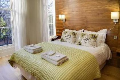 Clarendon Luxury Apartments - image 19