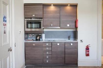 Clarendon Luxury Apartments - image 9
