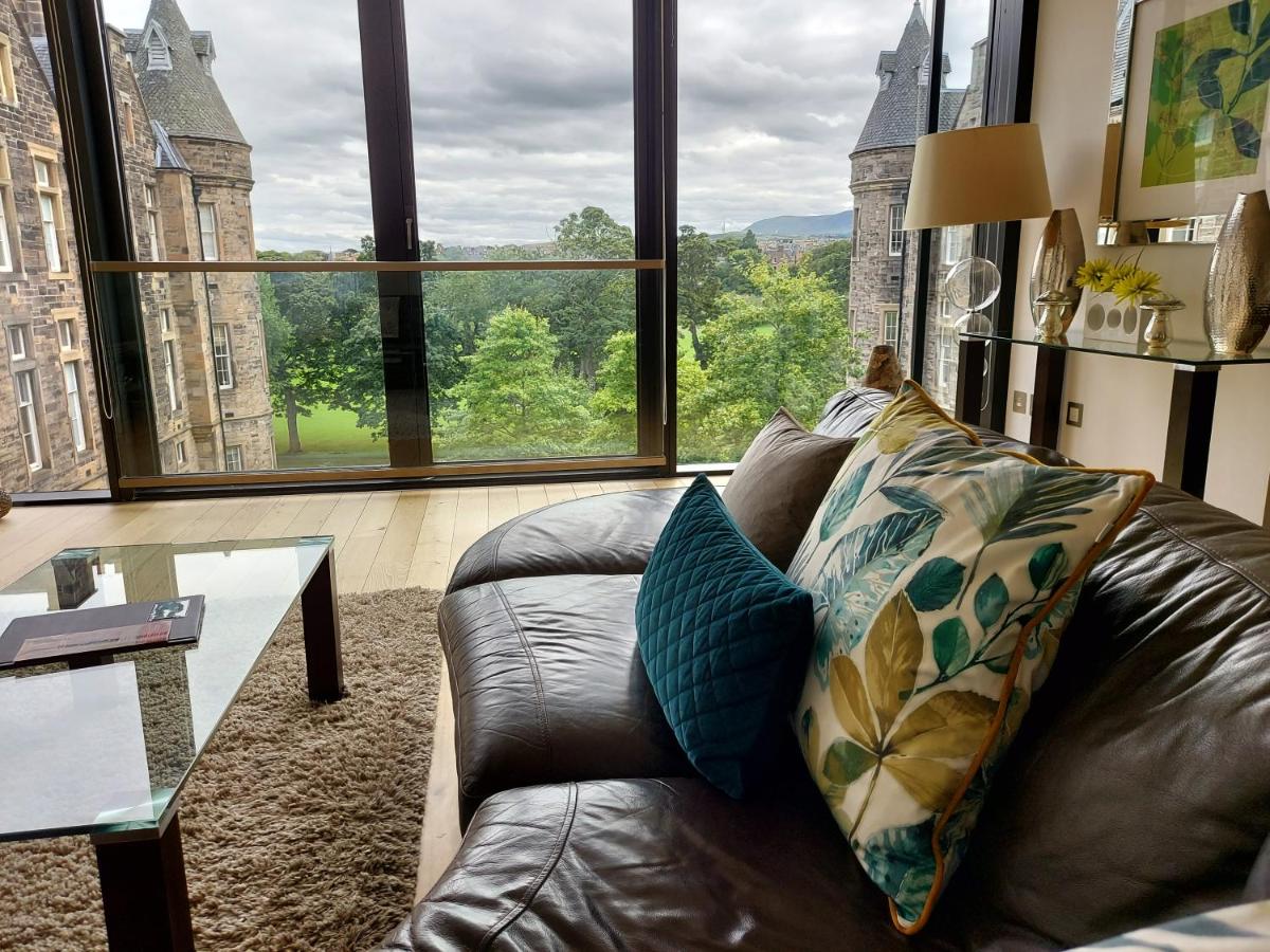 Quartermile Luxury Landing Apartment - main image