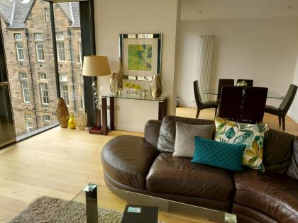 Quartermile Luxury Landing Apartment - image 2