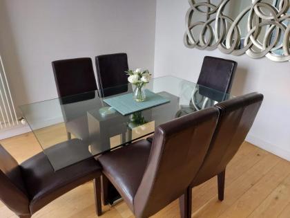 Quartermile Luxury Landing Apartment - image 20