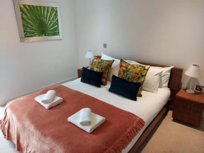 Quartermile Luxury Landing Apartment - image 24