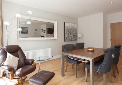 Shandwick Apartment - Edinburgh City Centre - Sleeps 2 - image 3