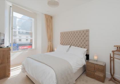 Shandwick Apartment - Edinburgh City Centre - Sleeps 2 - image 4