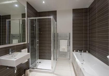 Shandwick Apartment - Edinburgh City Centre - Sleeps 2 - image 8