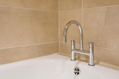 The West Bow Apartment - image 12