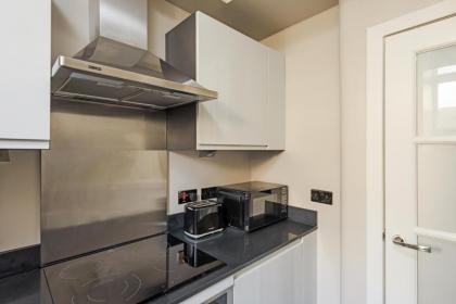 The Rose Street Apartment - image 3