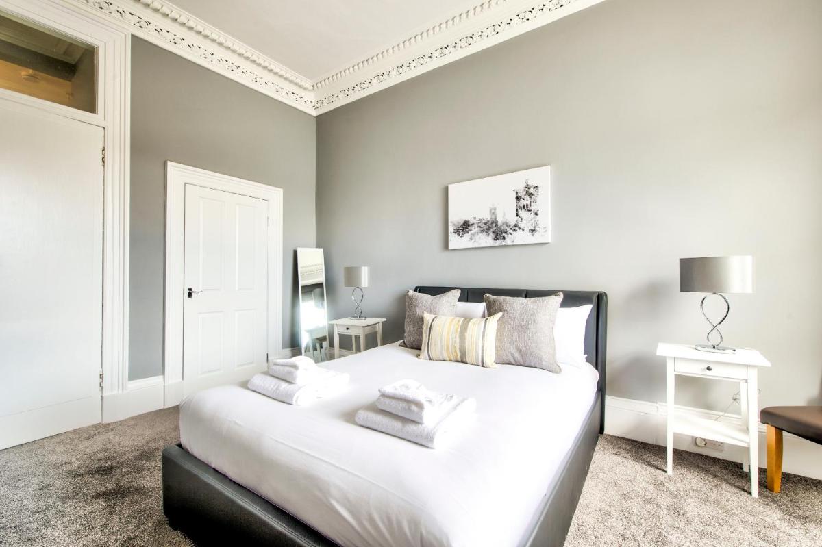 Lothian Road - perfect city centre location. - image 5