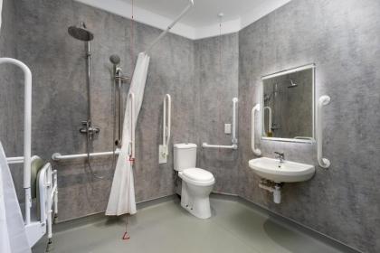 Smith Place Hotel - image 16