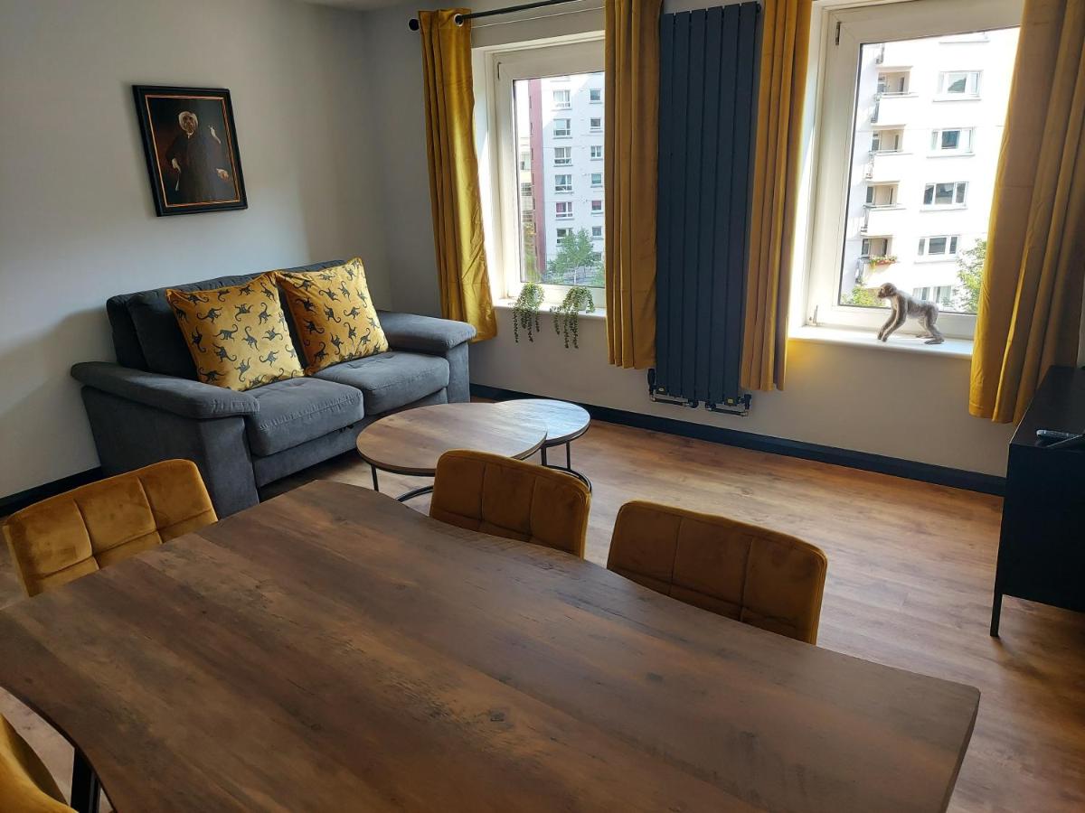 Holyrood New Apartment - image 7