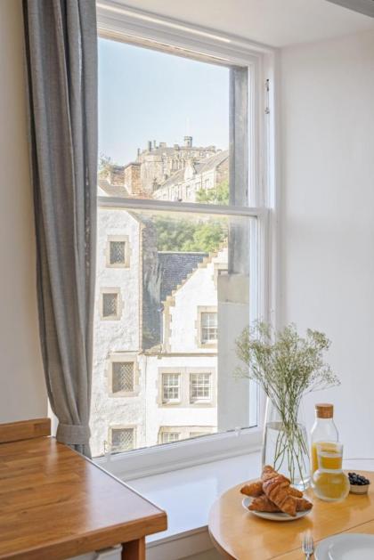 The West Bow View Apartment - image 15