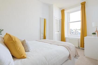 The West Bow View Apartment - image 8